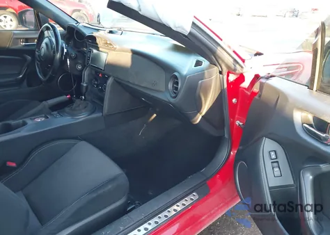 2017 Toyota 86 from USA, damaged, VIN JF1ZNAA17H8705631